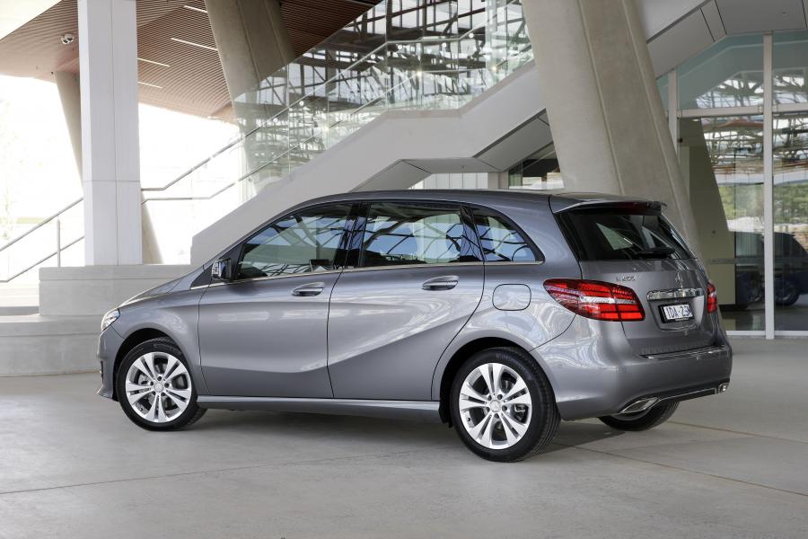  Mercedes-Benz B200 Urban Line 2015 года  (AU) (фото 24 из 28)